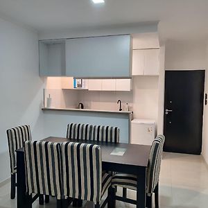 Apartamento de 2 Dormitorios